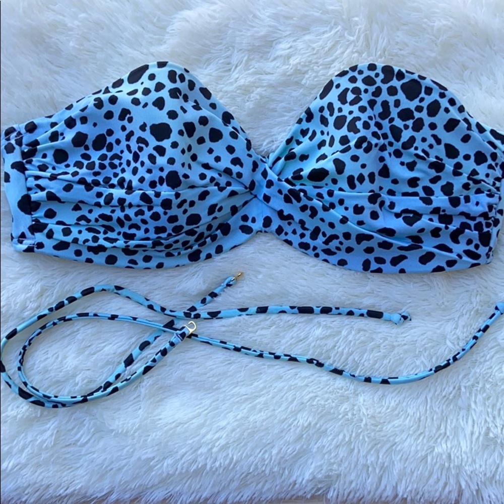 Strapless VS Bikini Top